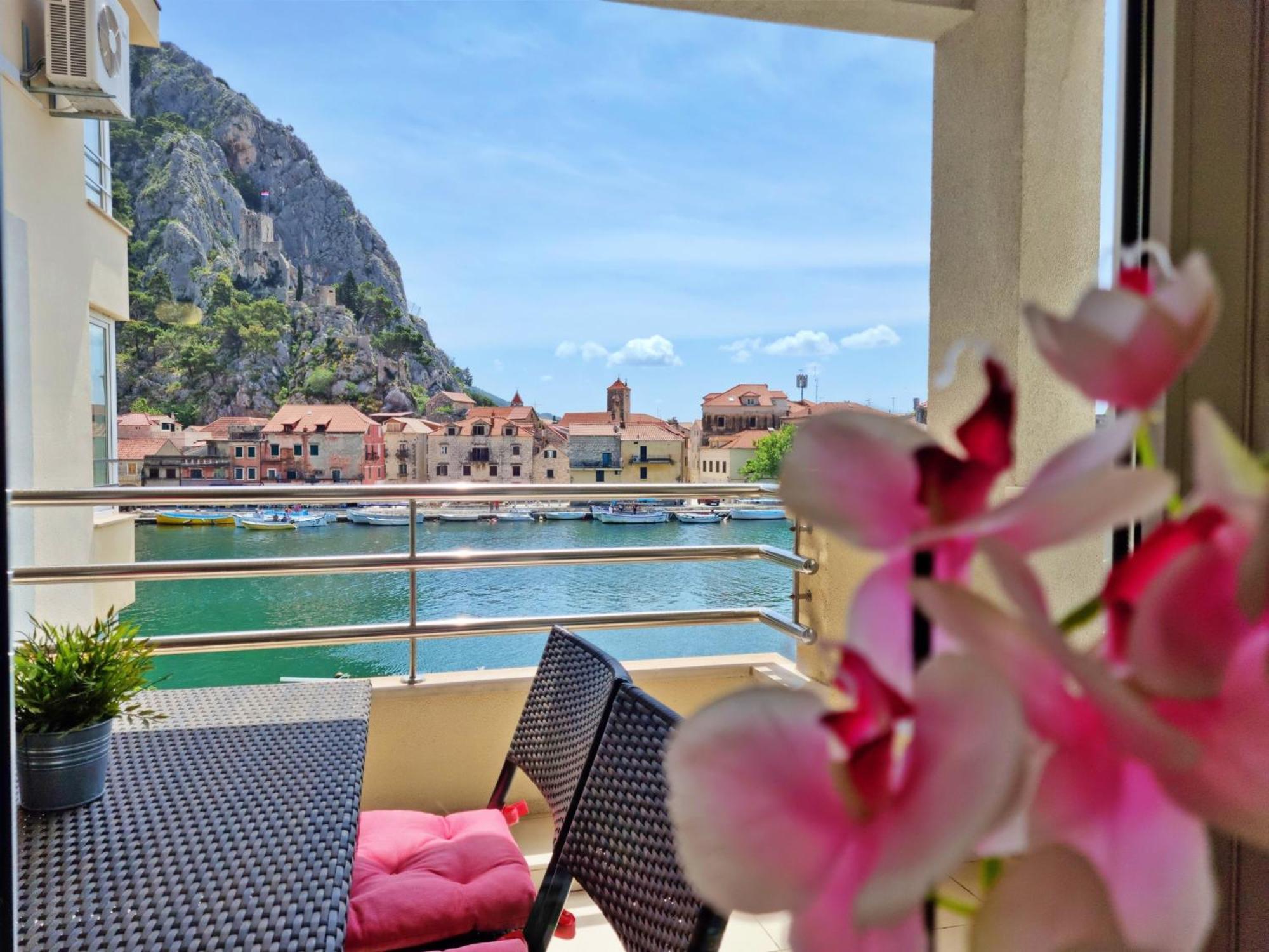 Mitra Zonata Blue Omiš Exterior foto